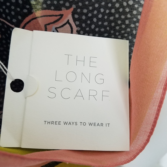 Loft The Long Scarf Tulip Heart Wrap - Picture 7 of 12